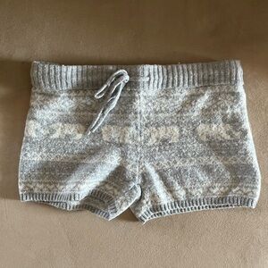 Aerie  - Cozy Gray Knit Shorts